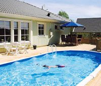 Poolsommar – Ovanjordspool - Vi i Villa