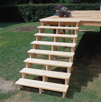 Trappsteg med klassisk rytm – Listig teknik med vangstyckena - Vi i Villa