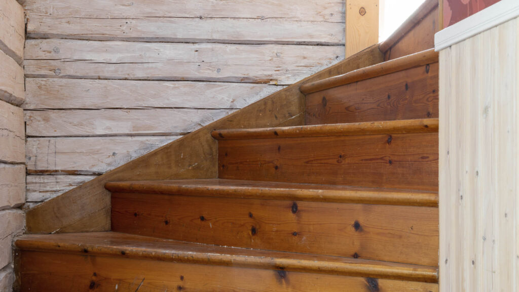 renovera trappa sliten trappa