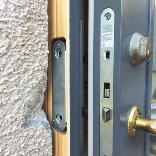 Björn Christiernsson tips för att bygga altan, tvätta fasad eller byta ytterdörr - Vi i Villa