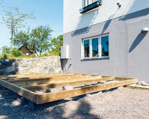 Så byggde Felix och Eugenia sin drömaltan med pergola - Vi i Villa