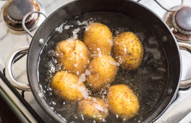 Har du också skalat potatis fel hela livet? - Vi i Villa