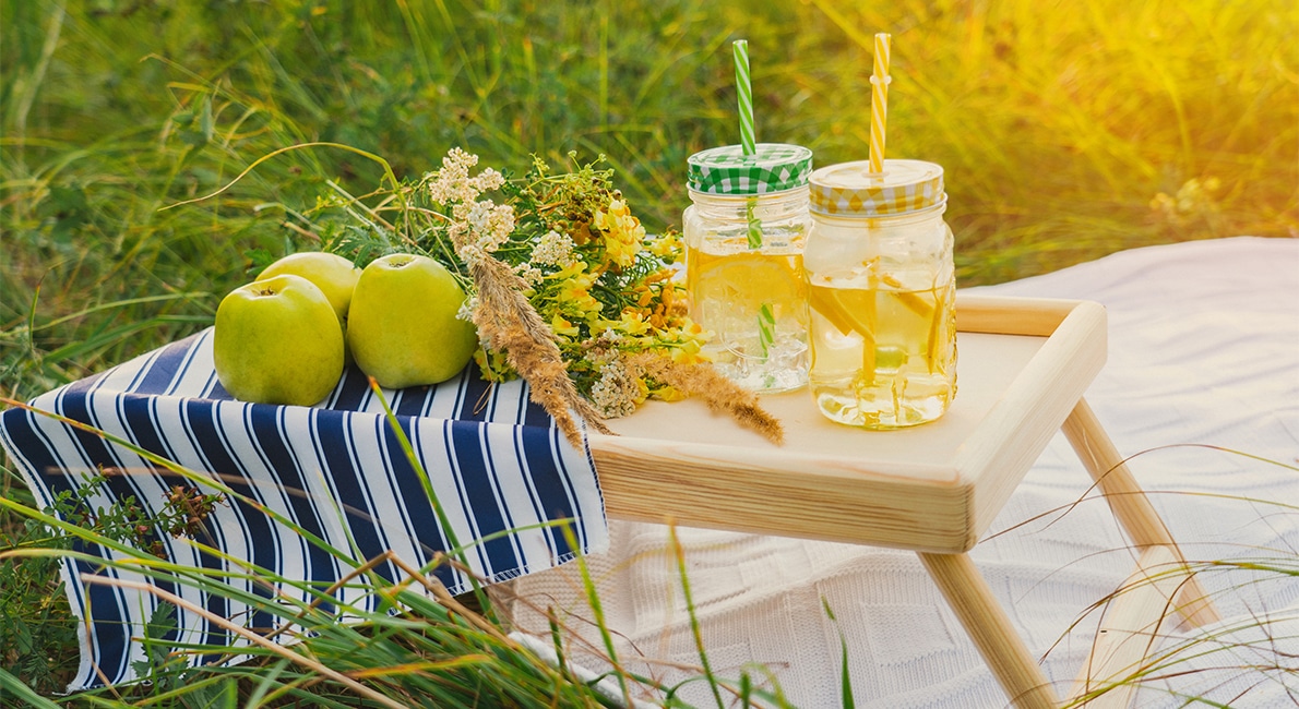 Dags att skörda äpplen! Så här gör du egen äppelsaft.