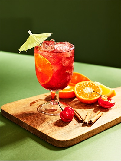 Gör färgglada drinken Spicy Sunrise - Vi i Villa