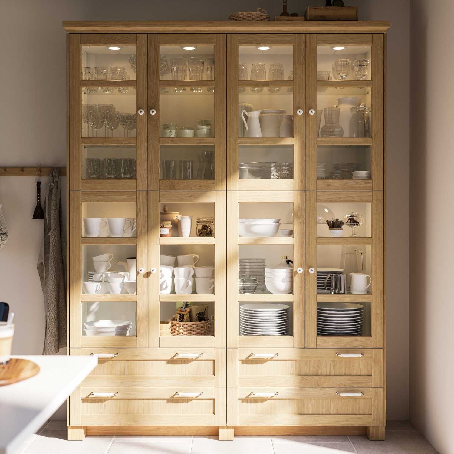 Vitrinskåp från Ikea (Forsbacka).