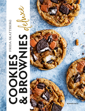 Kokboken ”Cookies & Brownies” av Frida Skattberg (Bonnier Fakta, 2025).